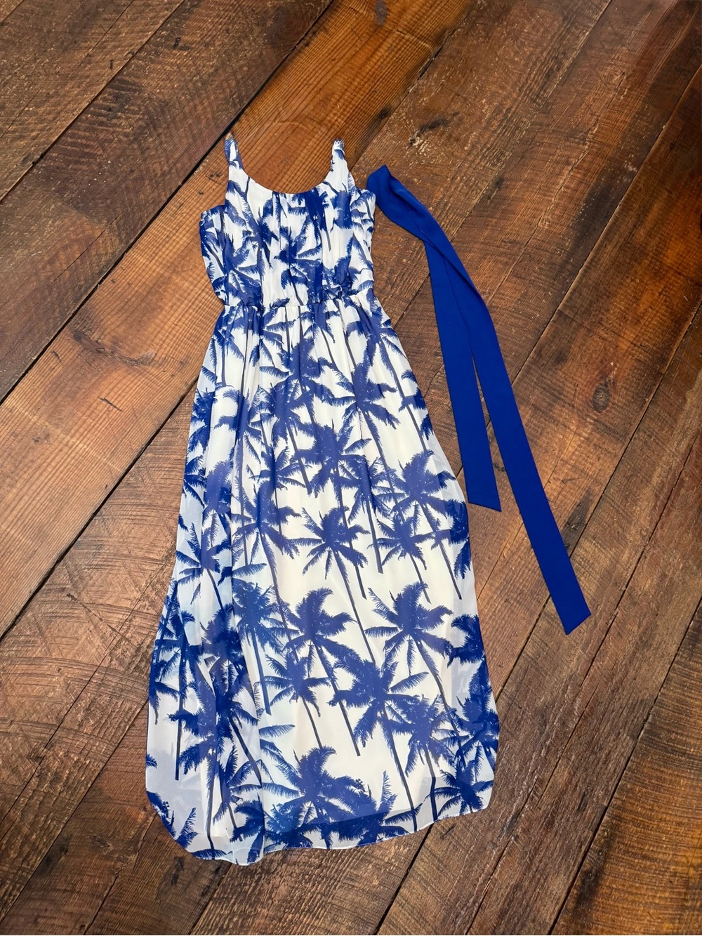 Eliza J Royal & White Dress Size 6